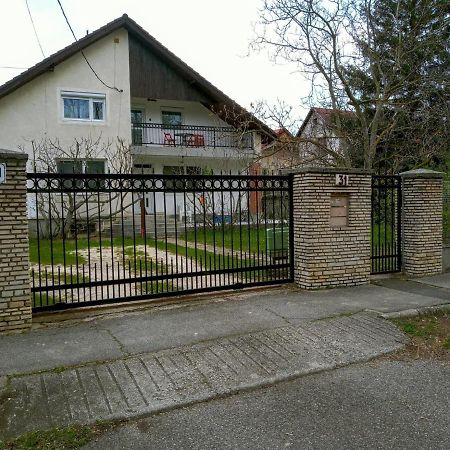 Felho Apartman 블로톤퓌레드 외부 사진